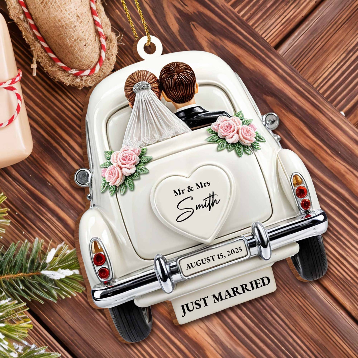 Celebración de recién casados con coche de bodas clásico - Adorno de madera personalizado, forma personalizada - CPL114_WDO
