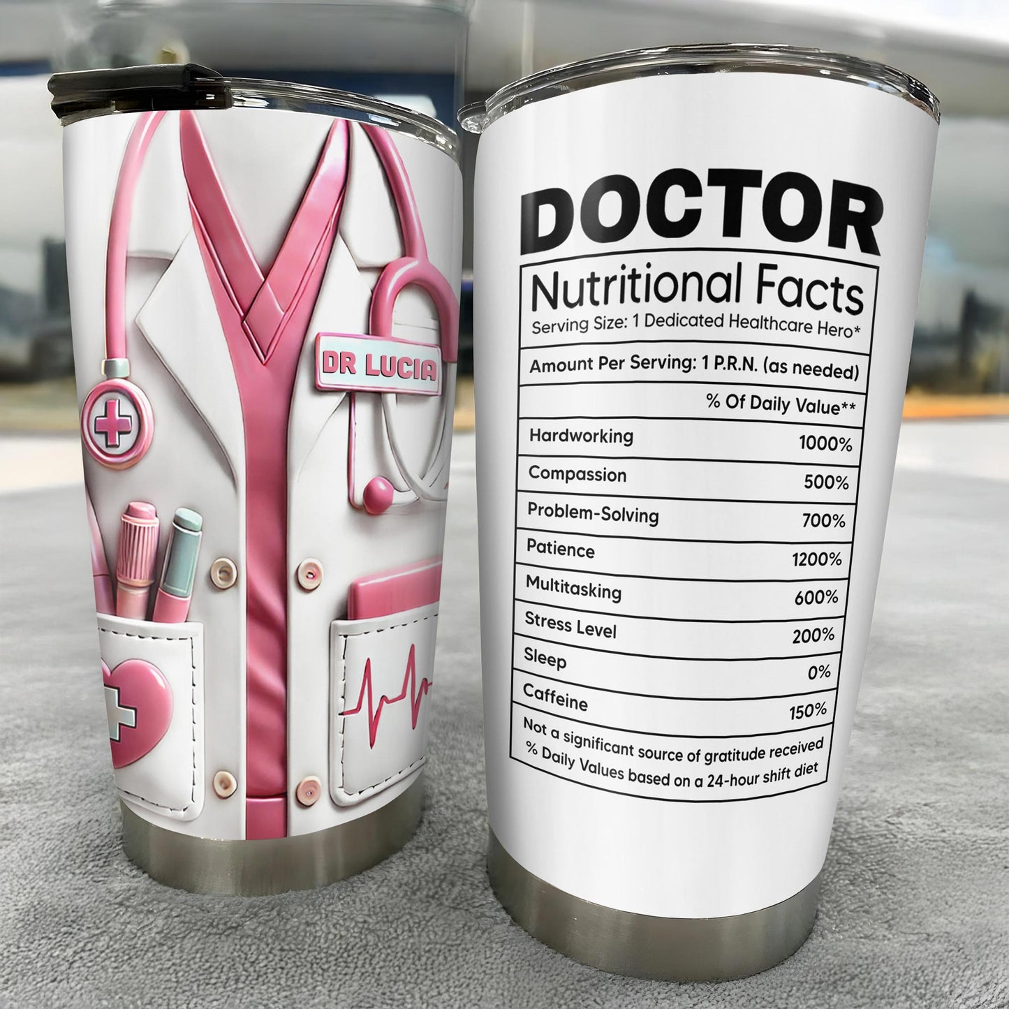 À un médecin brillant, pour vos soins et votre compassion, vos instruments médicaux et vos tenues médicales - Gobelet personnalisé en acier inoxydable 20 oz 30 oz - DOC036_TB