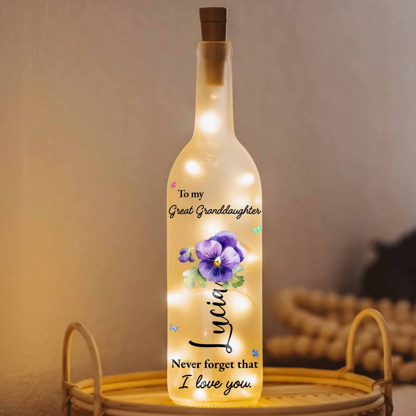 Para mi bisnieta, nunca olvides que te amo, flores y mariposas - Lámpara de botella personalizada - GDT261_BTL