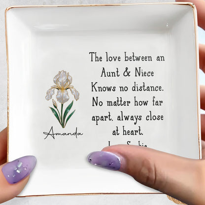 The Love Between Aunt & Niece, Close At Heart Flower Design - Personalized Custom Jewelry Dish, Square Ceramic Dish - AUNT005_SCRD