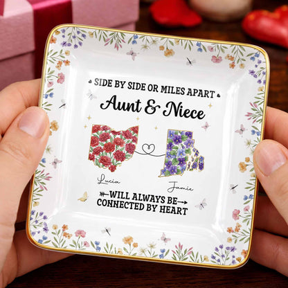 Aunt & Niece Always Connected By Heart, Flowers Design