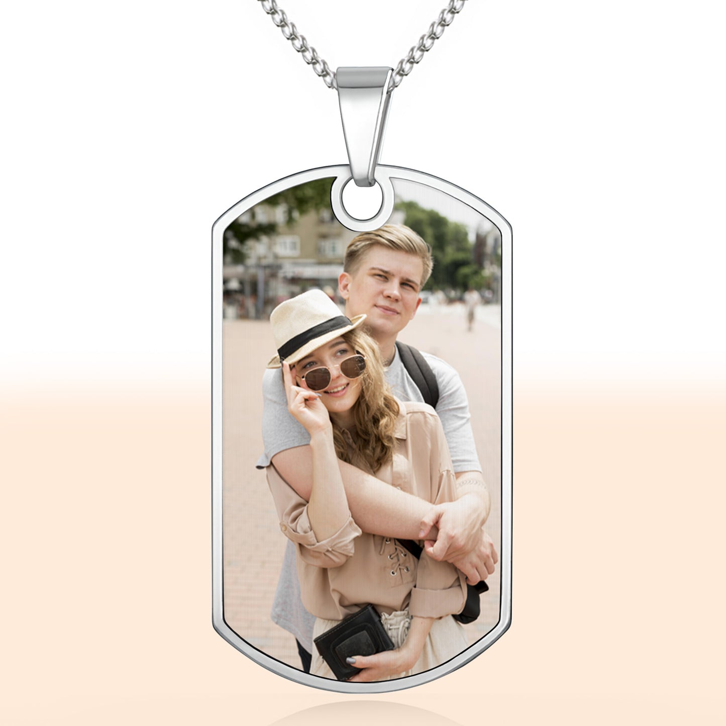 Capture Your Special Moments With This Custom Necklace