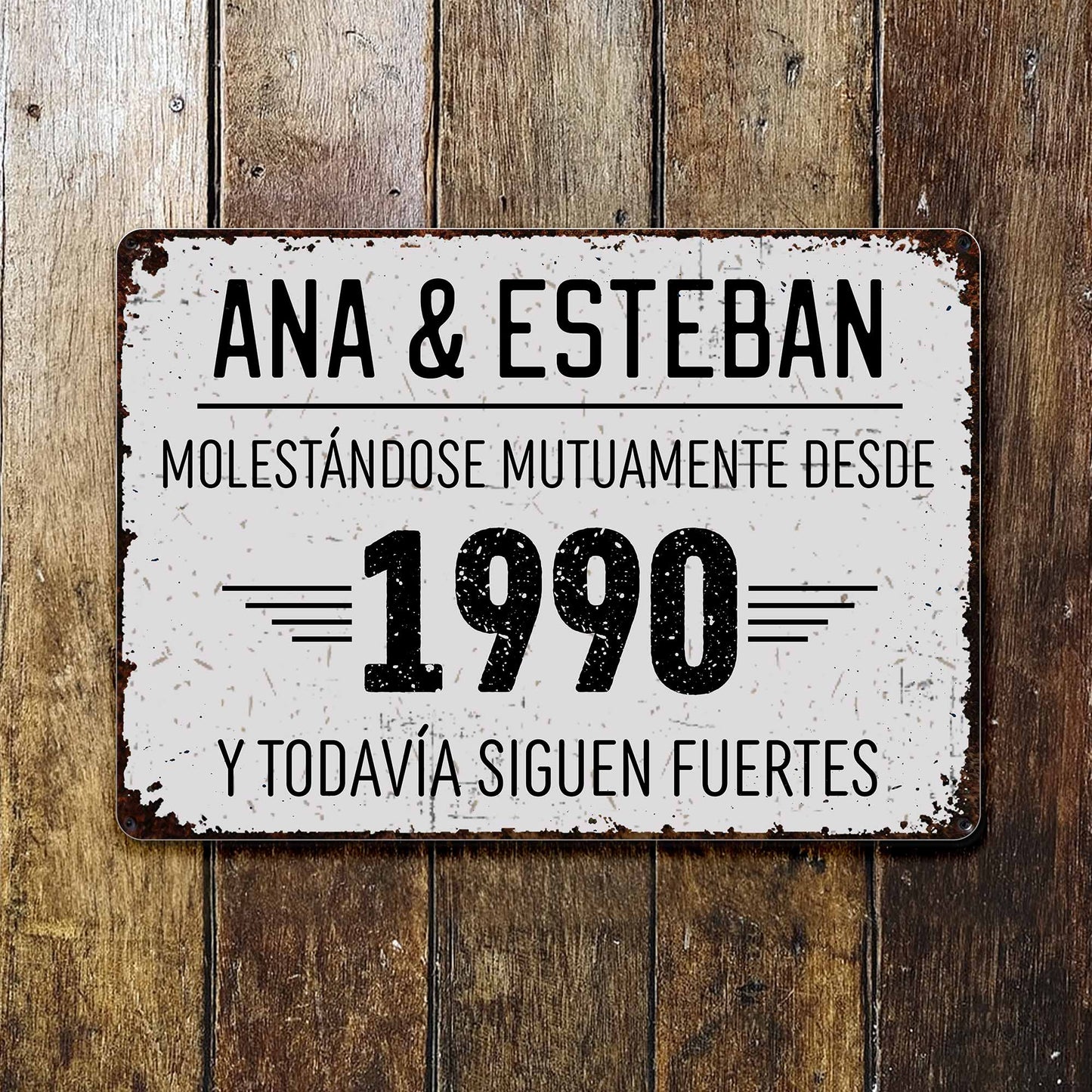 Molestándose Mutuamente Desde  Y Todavía Siguen Fuertes