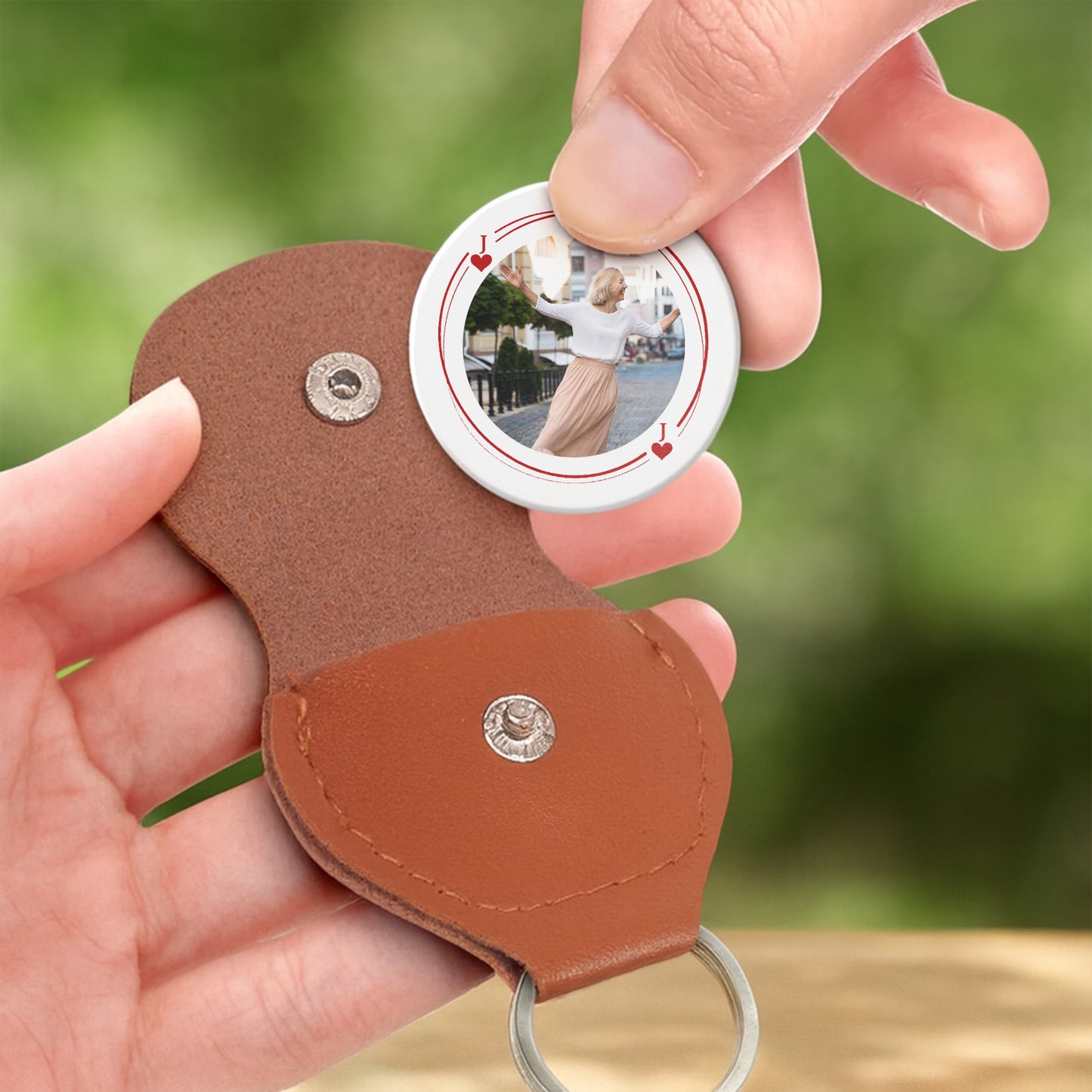 Capture Your Sweet Moments With Photo And Hearts