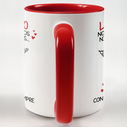 Lo Siento, No Hay Reembolsos Holding Hands