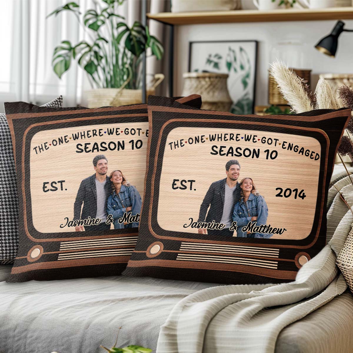 Almohada de "En el que nos casamos", temporada 10, con foto de pareja - Almohada personalizada, relleno incluido - CPL189_PLW