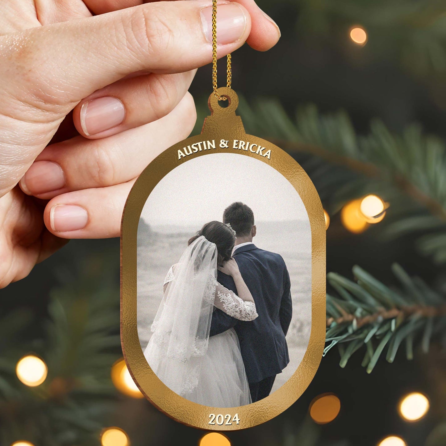Capture Your Special Moments, Wedding Couple Ornament