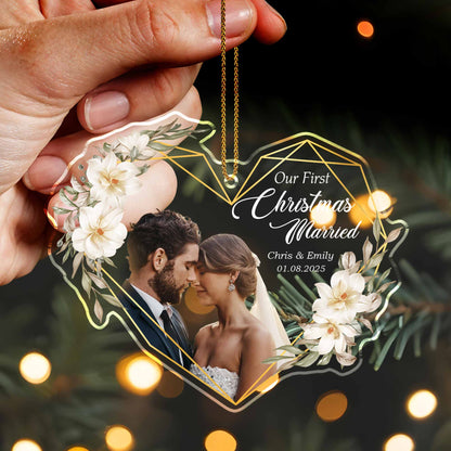 Our First Christmas Married, Flowers & Couple Design
