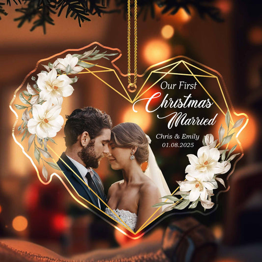 Our First Christmas Married, Flowers & Couple Design