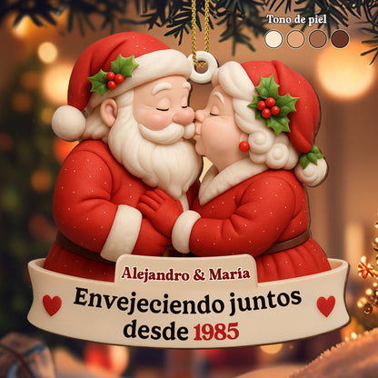 Envejeciendo Juntos, Santa Claus Figures And Hearts
