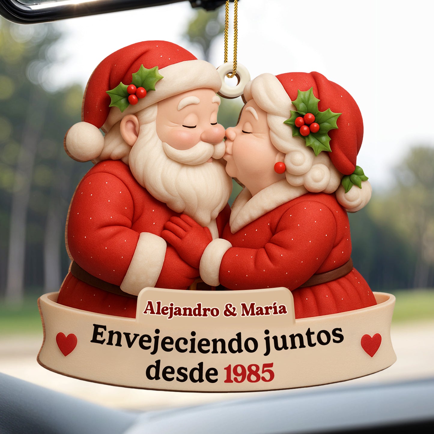 Envejeciendo Juntos, Santa Claus Figures And Hearts
