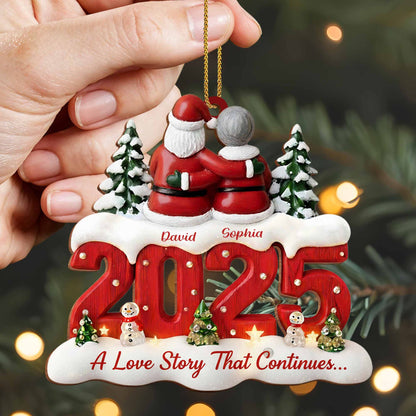 A Love Story That Continues, Santa Claus And Christmas Themes