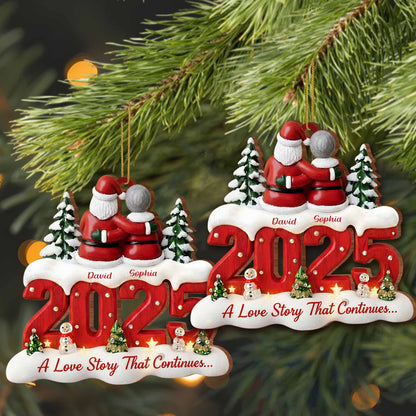 A Love Story That Continues, Santa Claus And Christmas Themes