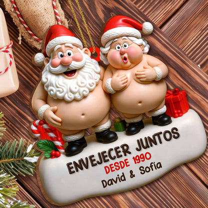 Envejecer Juntos, Santa Claus Figures