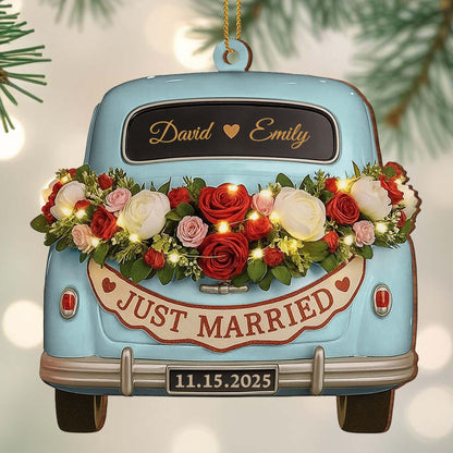 Just Married, Vintage Car With Flower Wreath