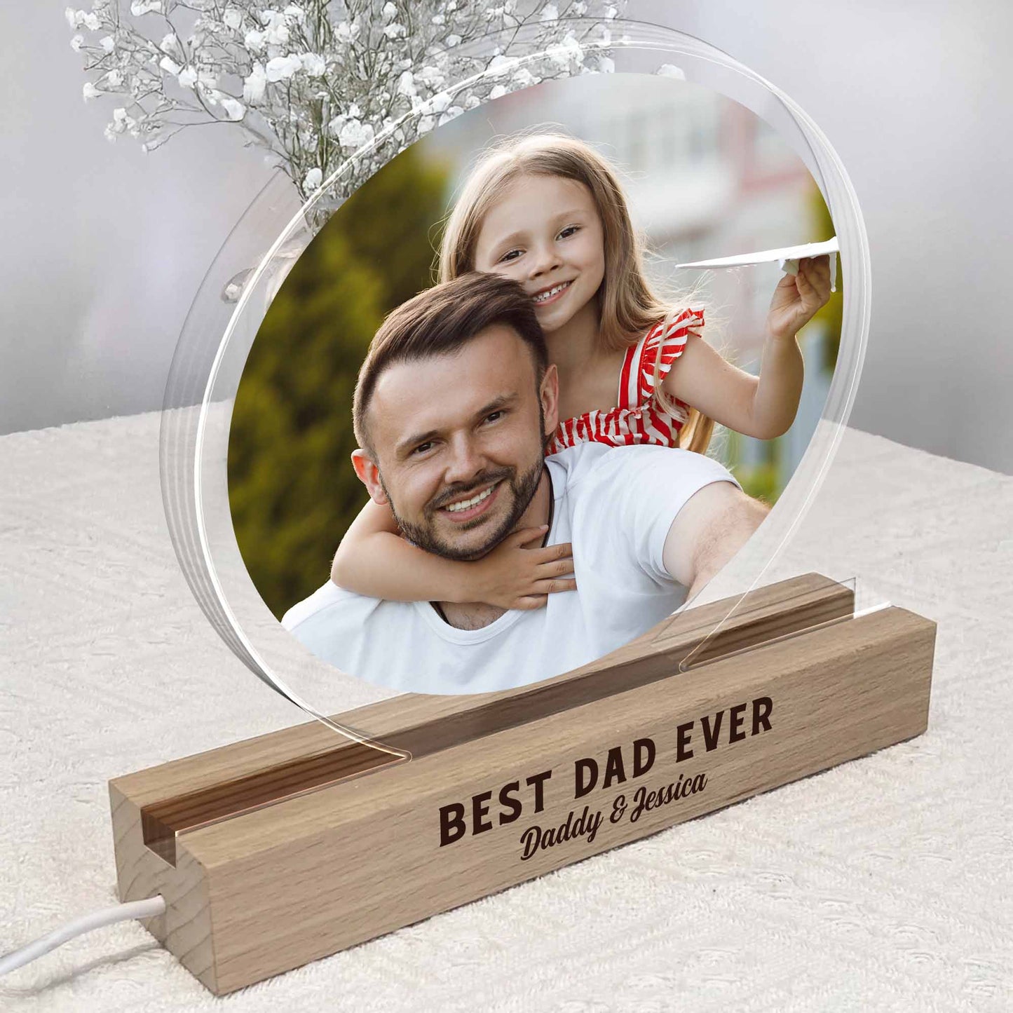 Best Dad Ever, Father and Daughter Hugging