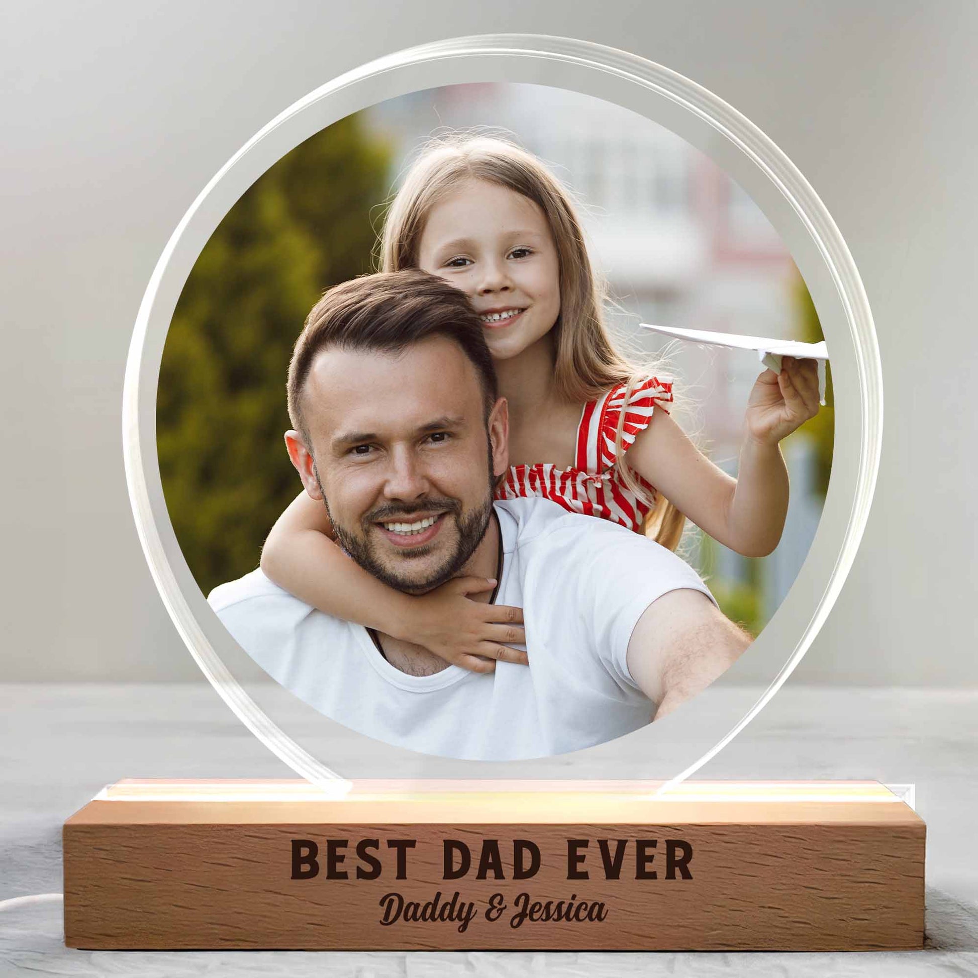 Best Dad Ever, Father and Daughter Hugging