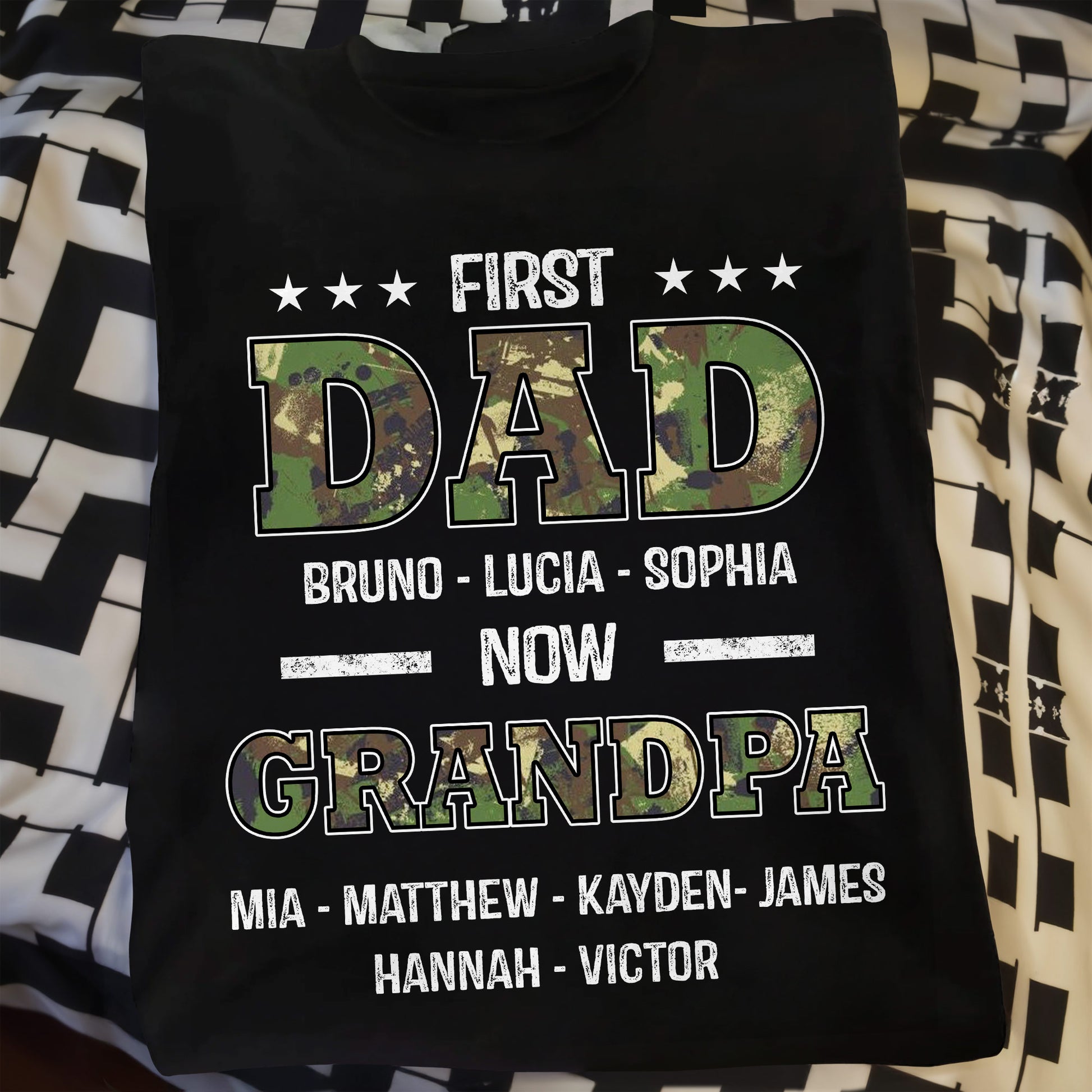 First Dad Now Grandpa, Stars and Text