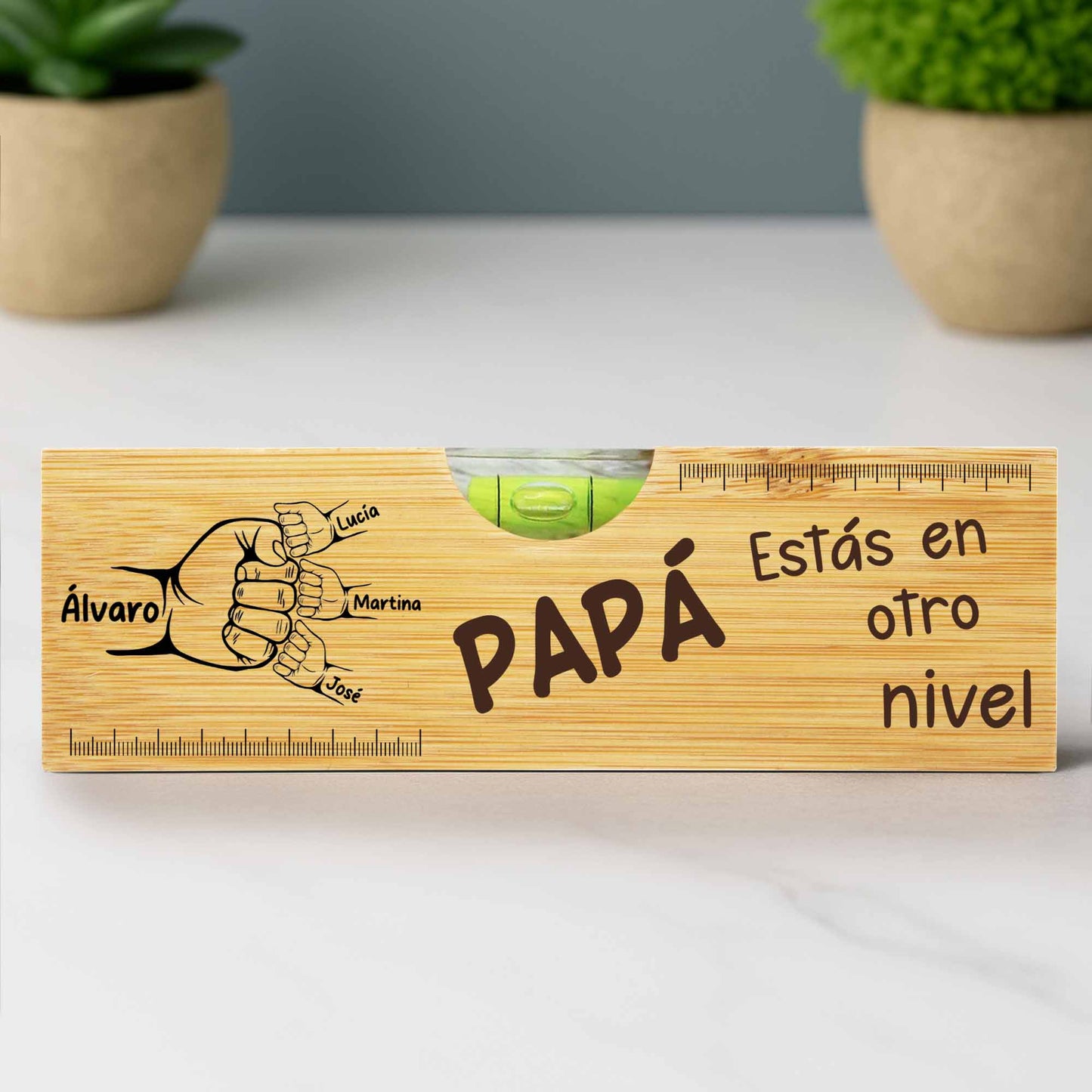 Estás En Otro Nivel, Hand Gesture