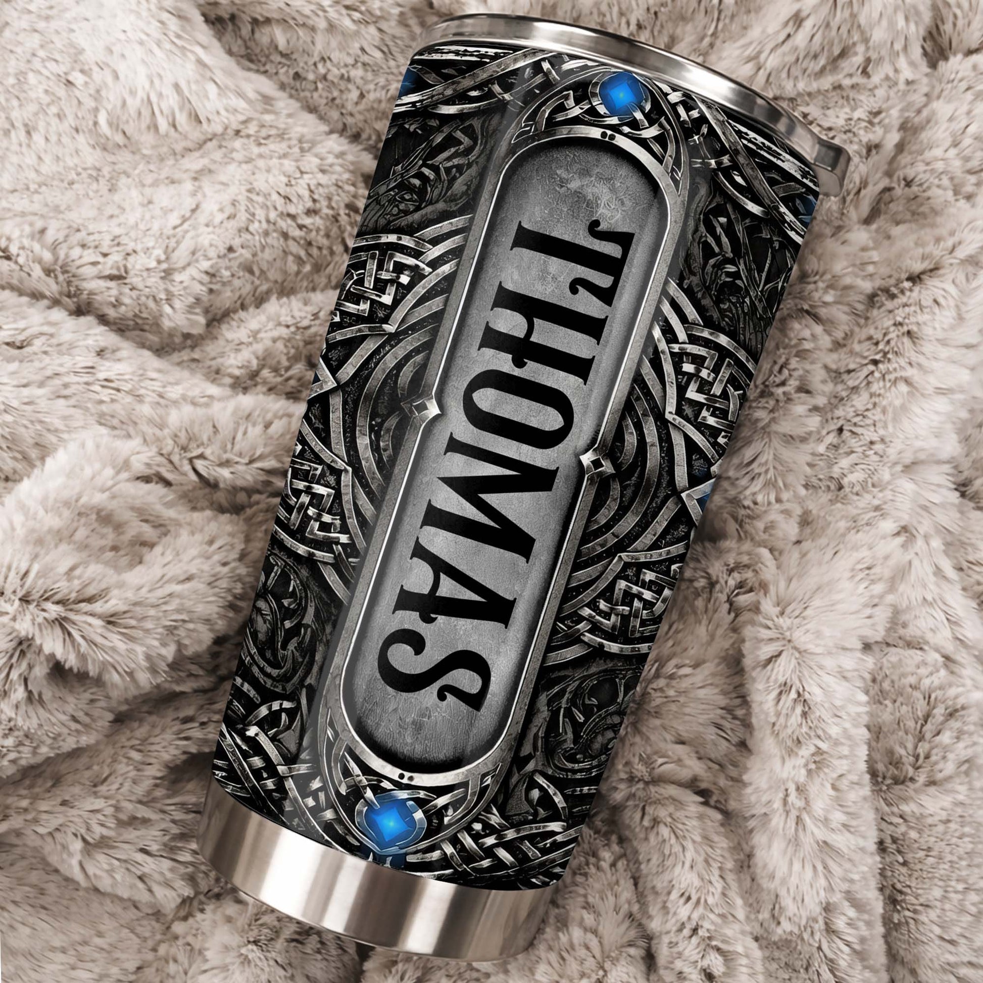 Striking Viking and Celtic Knots Design