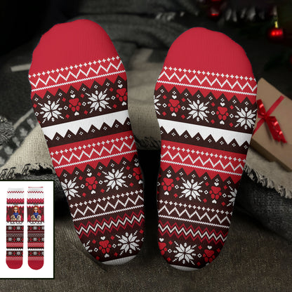 Celebrate The Festive Season With Classic Holiday Patterns