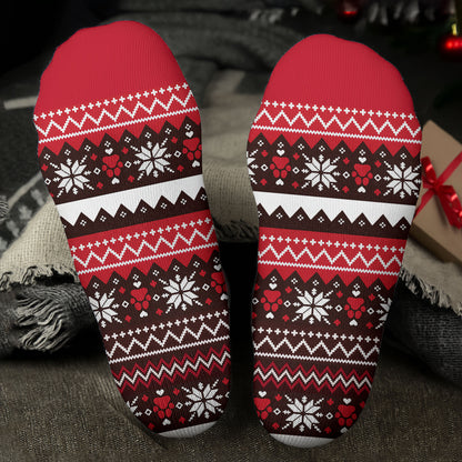 Celebrate The Festive Season With Classic Holiday Patterns