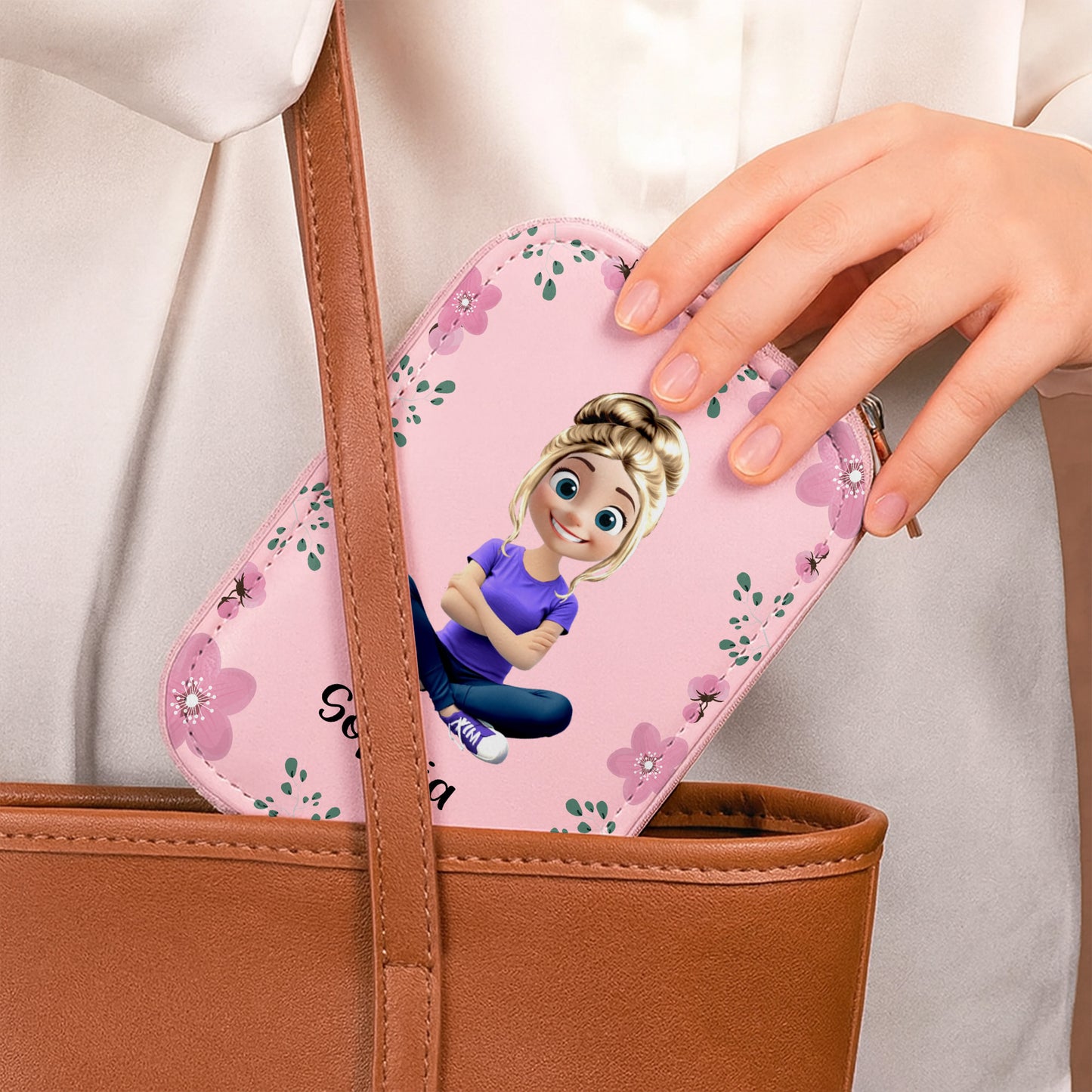 Capture Delightful Moments With Flowers and Character Jewelry Box