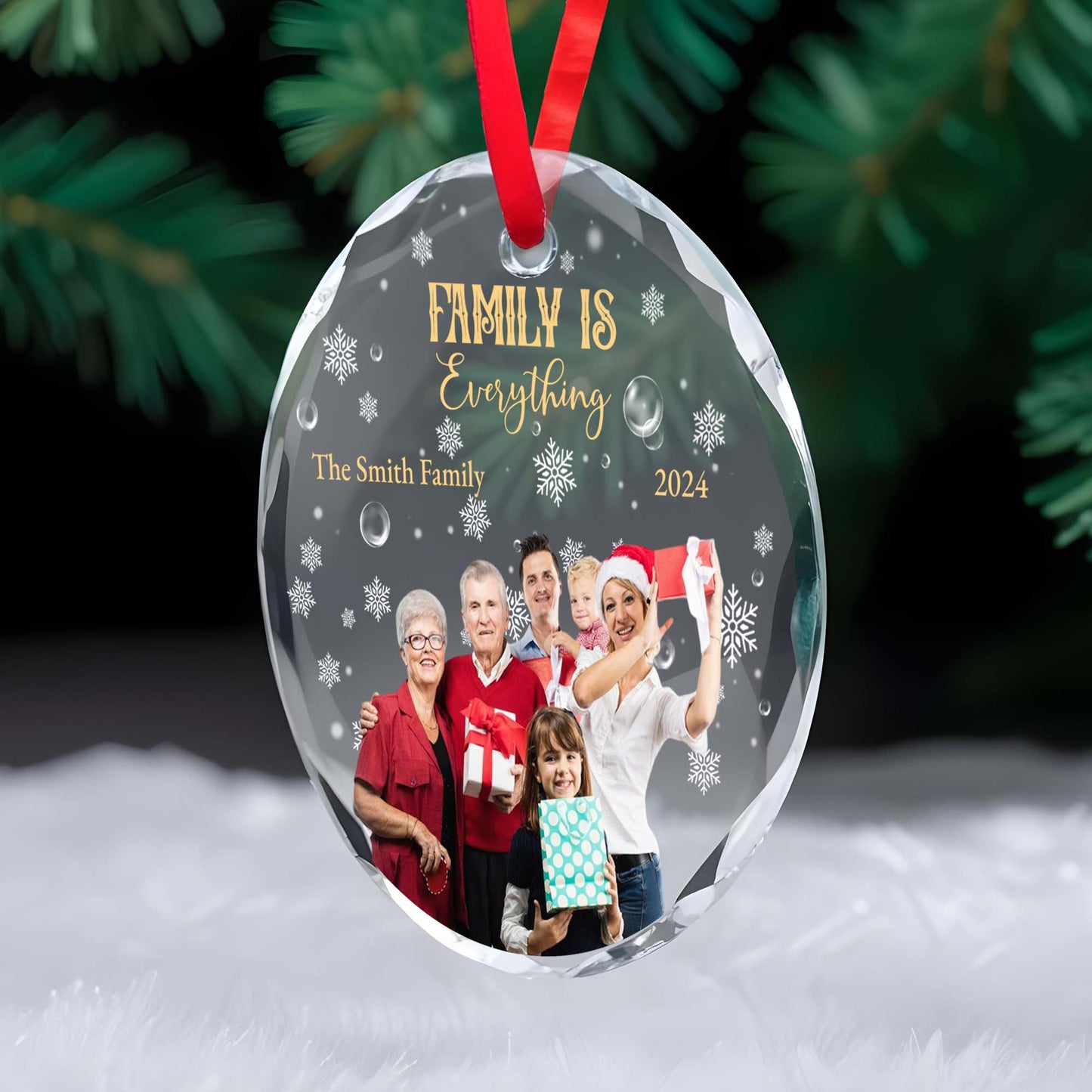 Family Is Everything With Snowflakes Ornament - Personalized Custom Circle Glass Ornament - FAM106_CGOR