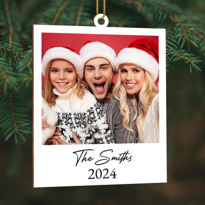 Create Your Own Family Christmas Moment With Santa Hats