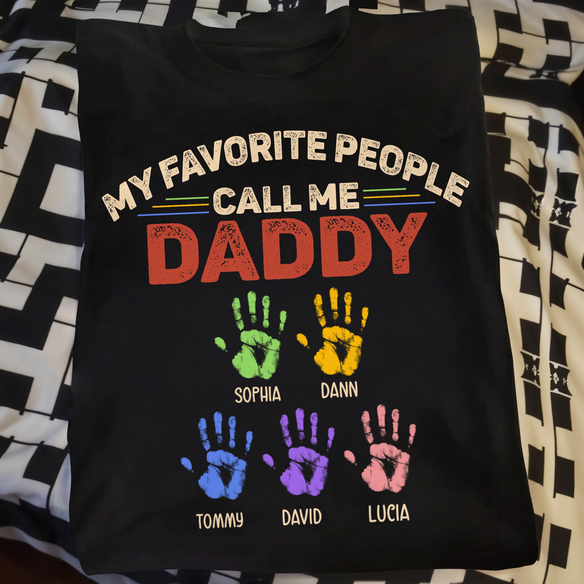 My Favorite People Call Me Daddy, Colored Handprints