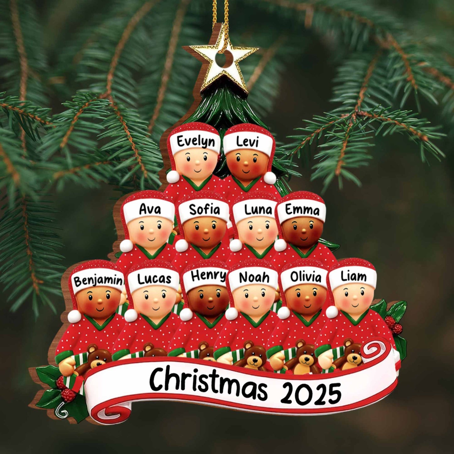 Celebrate The Festive Season With This Christmas Tree Ornament