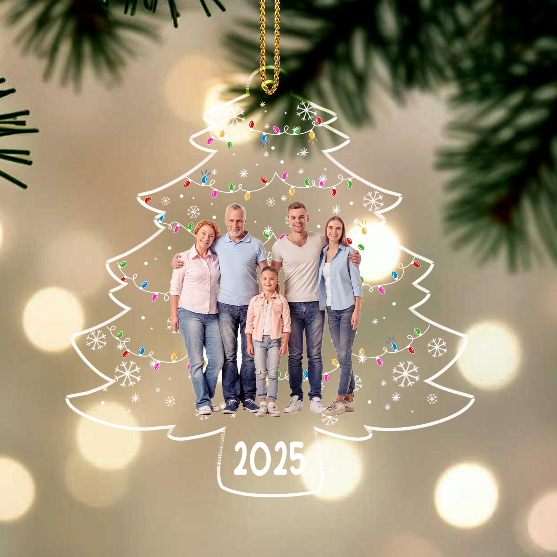 Celebrate Your Family This Christmas With A Personalized Tree