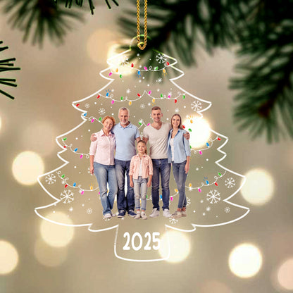 Celebrate Your Family This Christmas With A Personalized Tree