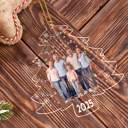 Celebrate Your Family This Christmas With A Personalized Tree