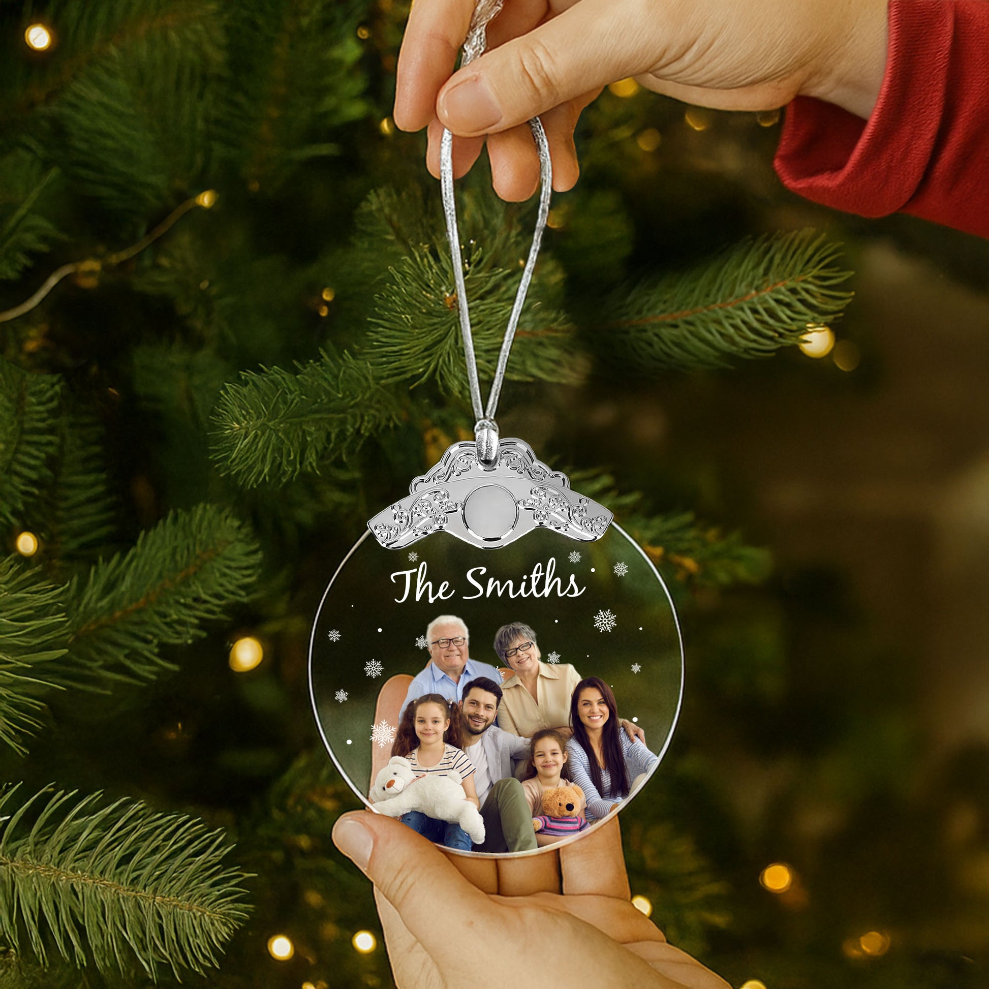 Capture Your Family's Warm Moments With Snowflakes