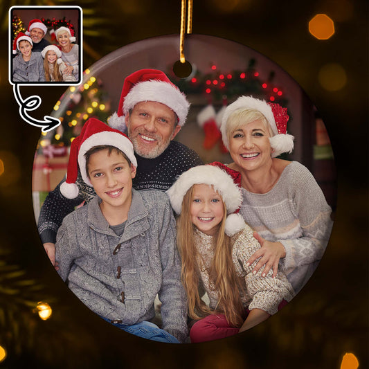 Create Lasting Holiday Memories Family Christmas Ornament