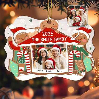 Celebrate Your Family This Christmas With Custom Decorations