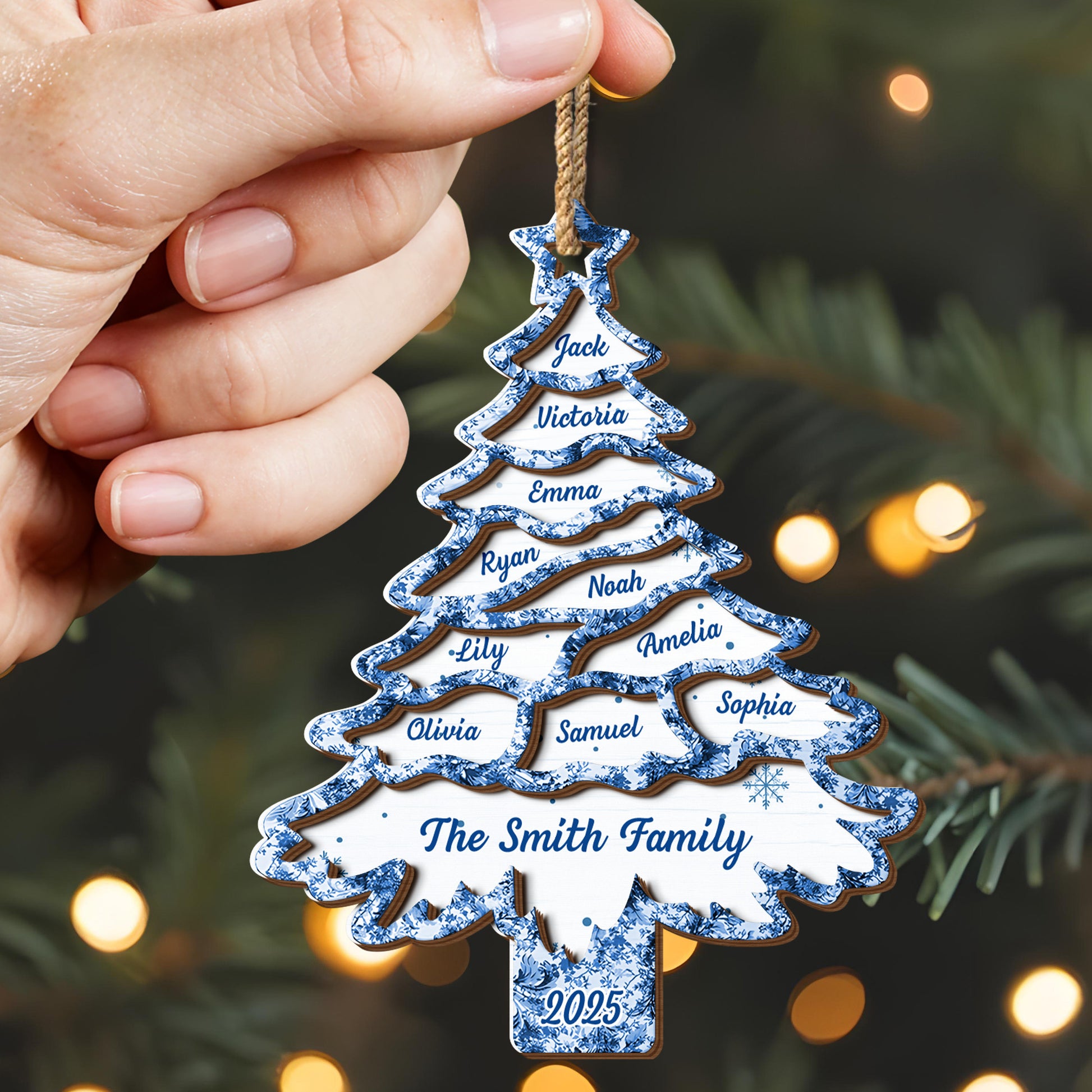 Celebrate Family Togetherness With Festive Tree Design