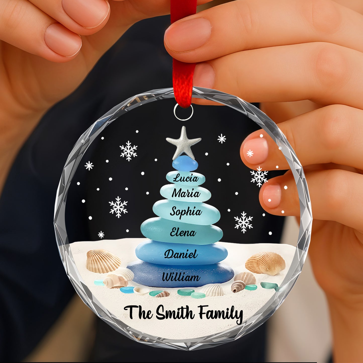 Capture The Memories With A Unique Seashell Christmas Tree