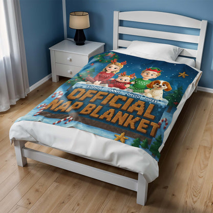 Official Nap Blanket With Cartoon Characters And Dog