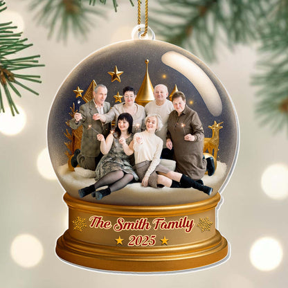 Celebrate Your Family With This Beautiful Bell And Stars Design