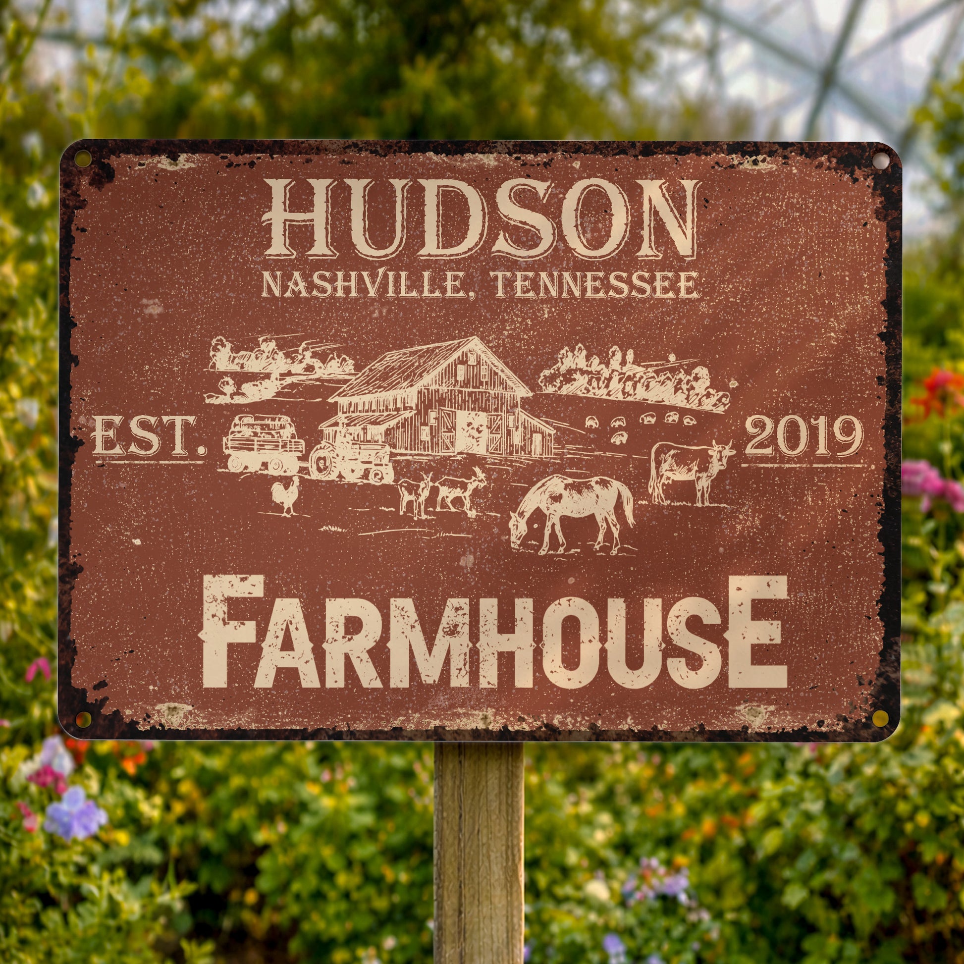 Established Farmhouse Nashville Tennessee Decor