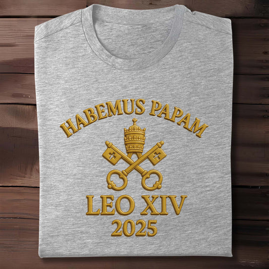 Habemus Papam Leo XIV 2025, Papal Crown and Keys