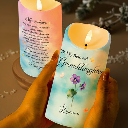 À ma petite-fille bien-aimée, célébrez avec amour et fleurs - Bougie LED personnalisée - GDT319_LECA