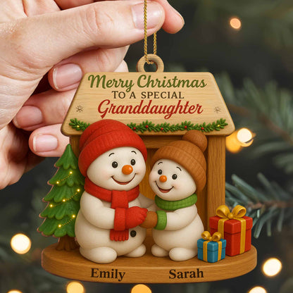 Feliz Navidad para un ser especial, muñecos de nieve y árbol de Navidad - Adorno de madera personalizado, forma personalizada - GDT362_WDO