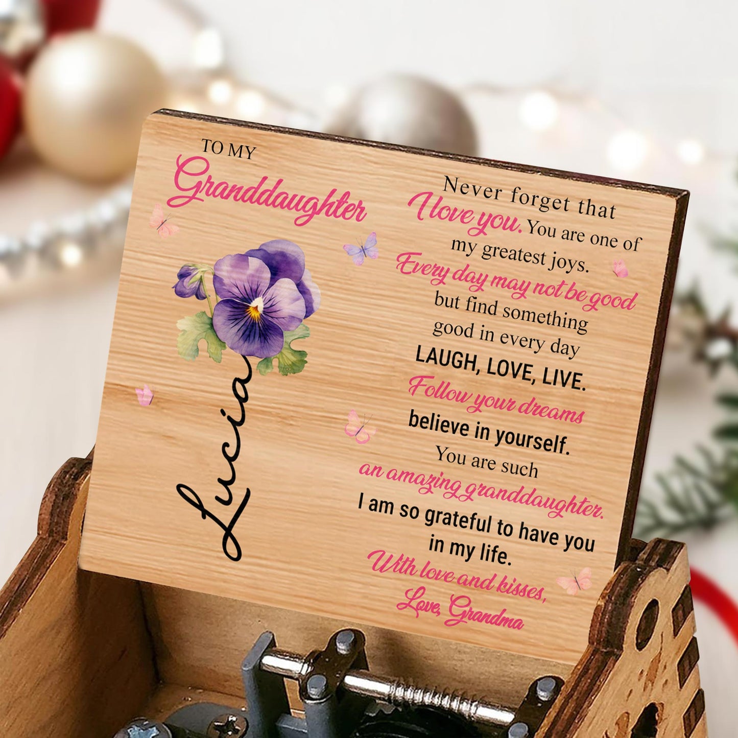 À ma petite-fille, crois en toi, fleurs et papillons – Boîte à musique personnalisée avec la mélodie « You Are My Sunshine » – GDT366_MZB 