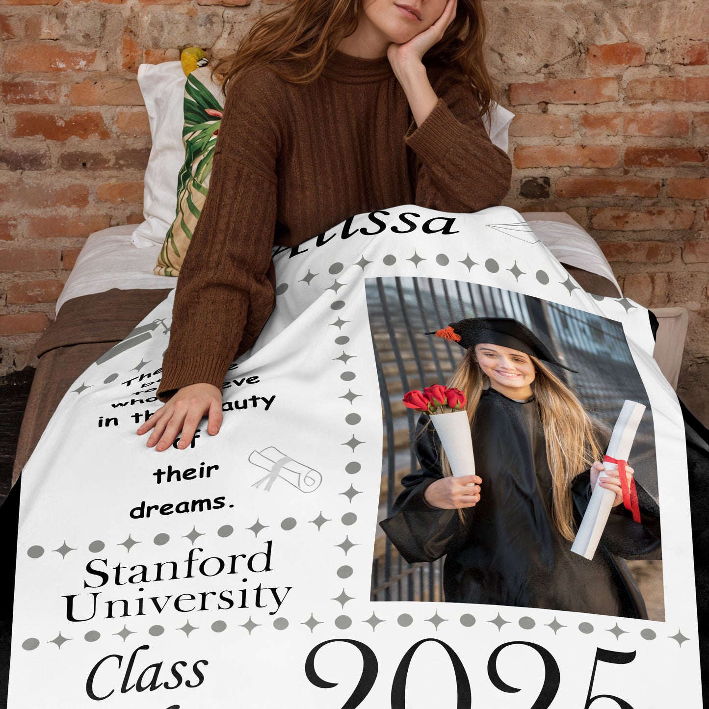 The Future Belongs To Those Who Believe In Their Dreams Graduation Blanket