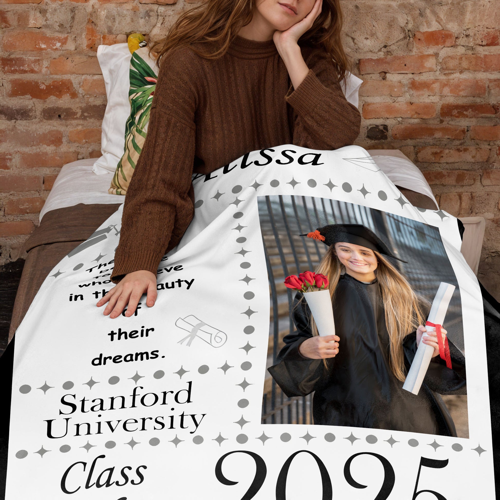 The Future Belongs To Those Who Believe In Their Dreams Graduation Blanket