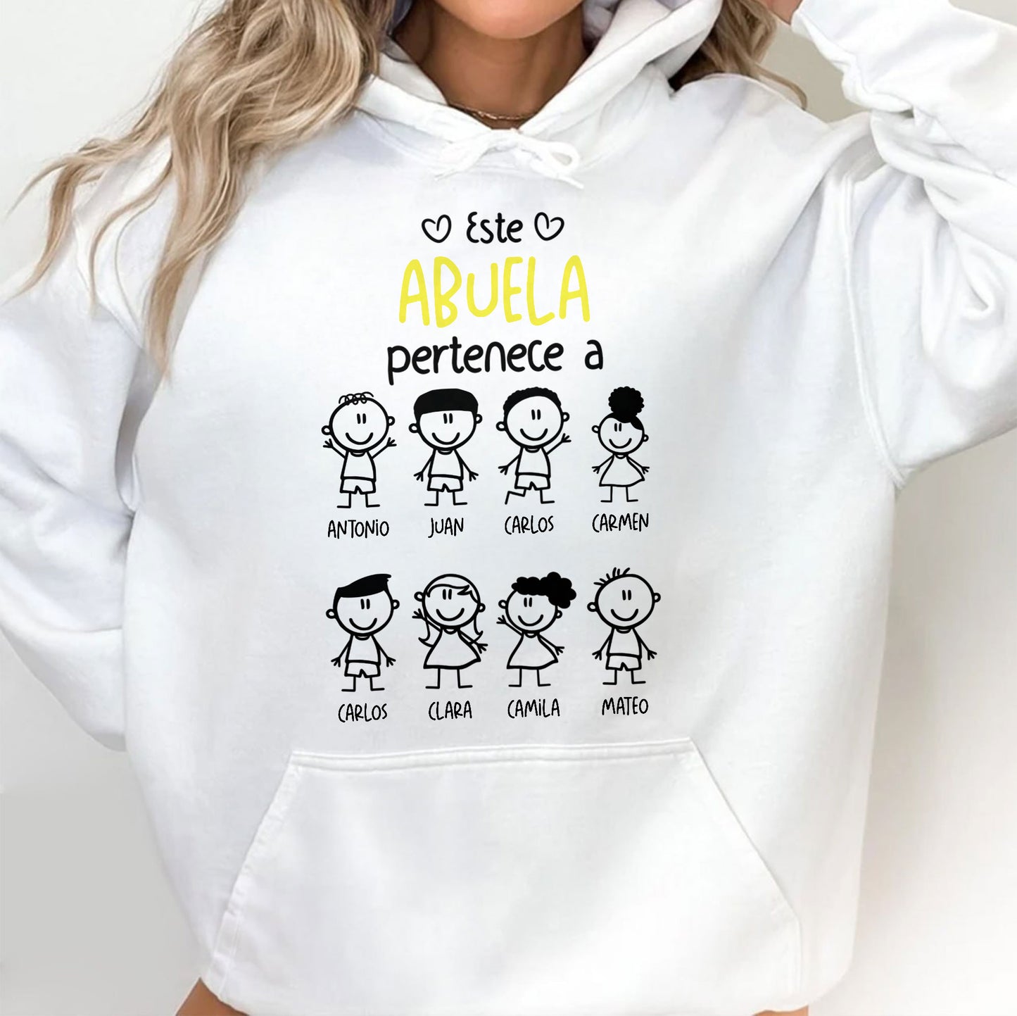 Este Abuela Pertenece A, Cartoon Family Design