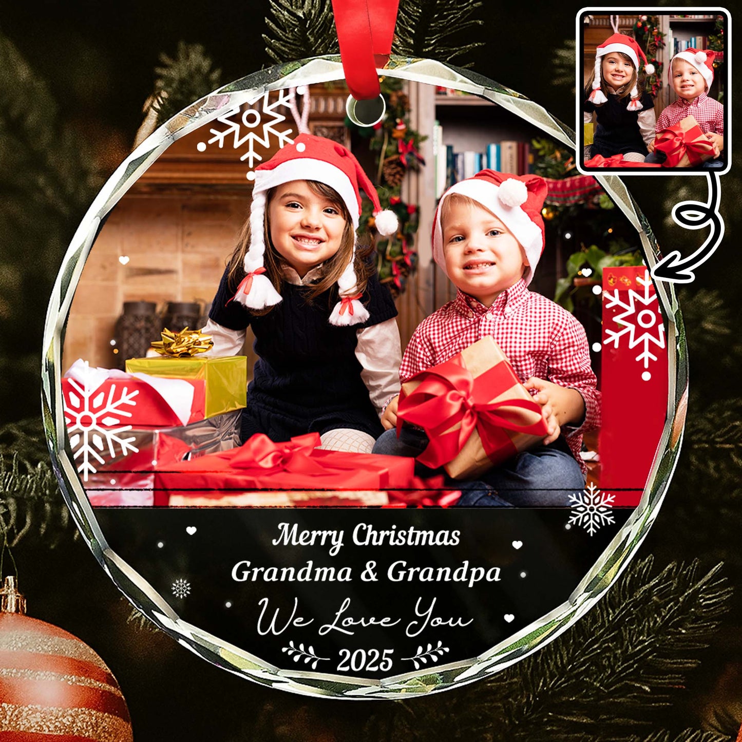 Merry Christmas Grandma & Grandpa With Snowflakes And Children - Personalized Custom Circle Glass Ornament - GRM100_CGOR